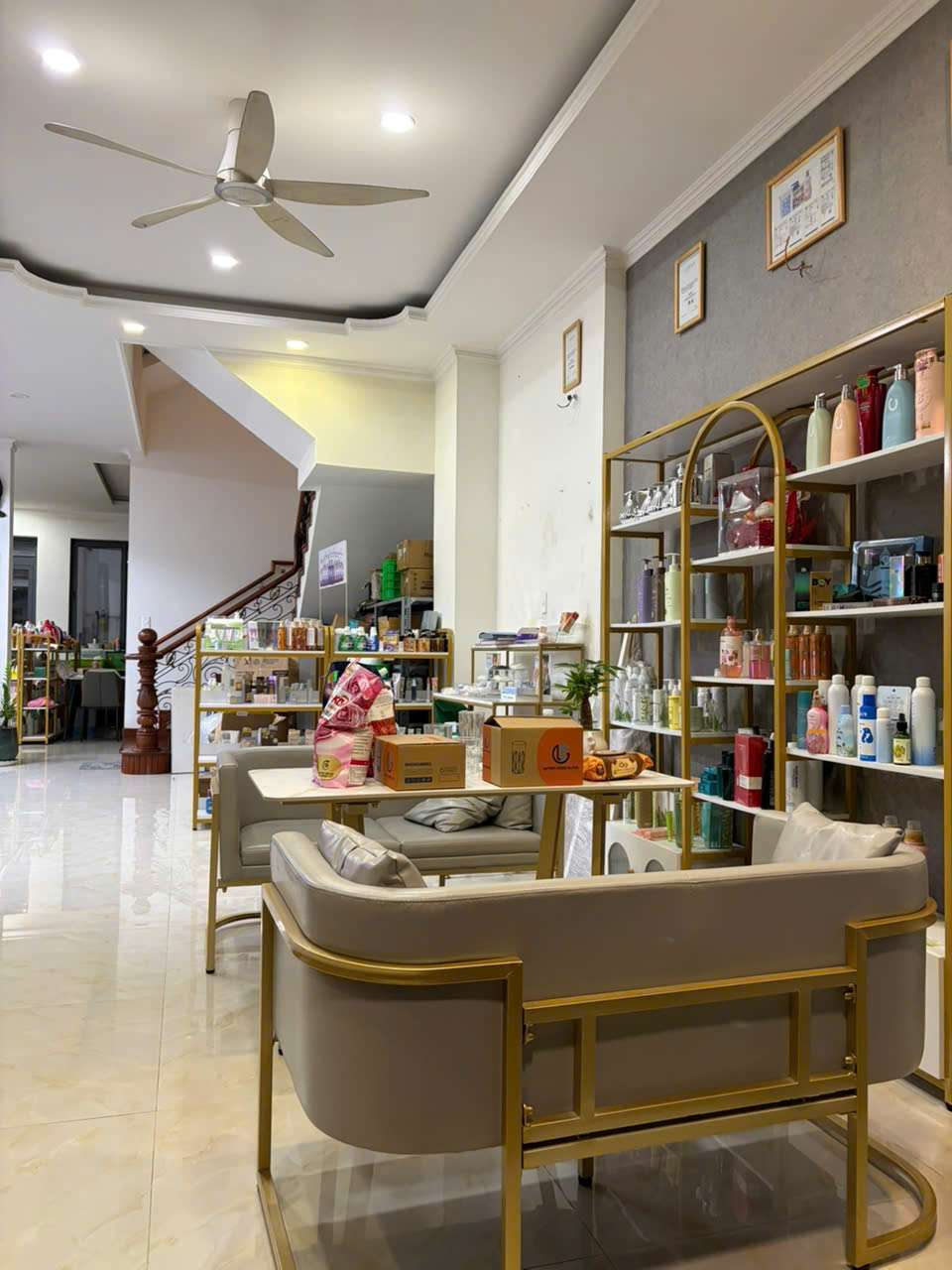 Văn phòng Lê Triết 2